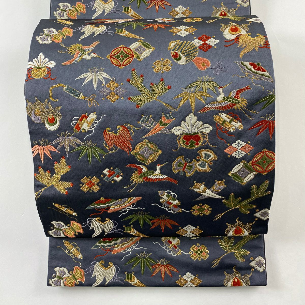 袋帯 名品 落款 花 宝尽くし 金糸 刺繍 茶緑色 六通 正絹