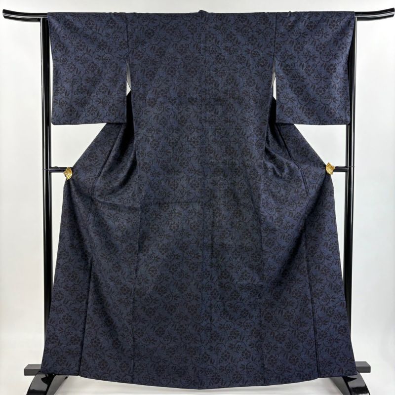 Mie様　AK-6210 本場結城紬 裄67 石下 幾何学模様 正絹 結城紬 身丈165cm 裄丈64cm M 袷 本場結城紬 証紙あり 花唐草