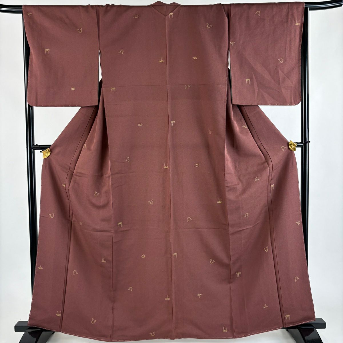 美品】 小紋 身丈165cm 裄丈64.5cm M 袷 鶴 幾何学 金彩 黒 正絹 秀品