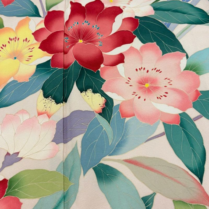 紬単衣（花菱、枝花文）裄65 薄手で軽　正絹美品 紬単衣（花菱、枝花文）裄65 薄手で軽 正絹美品