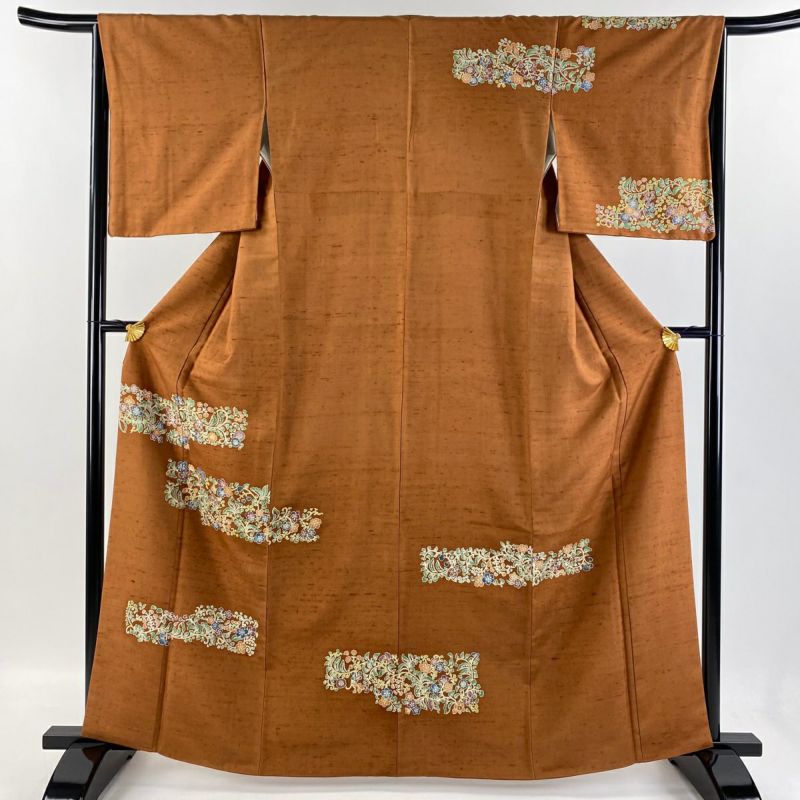 付下げ　袷　正絹　草花刺繍　古典模様　柳染色　身丈151.5裄63 訪問着 身丈164cm 裄丈62.5cm S 袷 帝王紫 落款あり 華文 草花