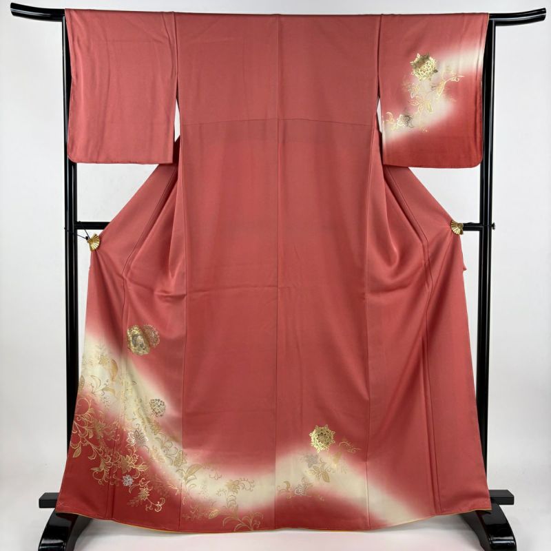 新品 高級 長襦袢 薄桃 ピンク 桜柄 半襟付き 着丈約123cm 付下げ 袷 正絹 桜色 ピンク 金駒刺繍 身丈156.5裄62.5 - メルカリ