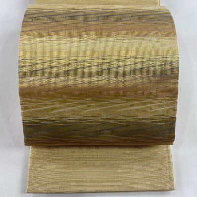 https://buysell.itembox.design/product/702/000002570255/000002570255-01-m.jpg