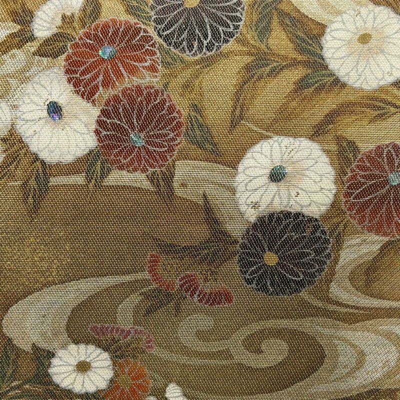 袋帯 秀品 菊 流水 螺鈿箔 金銀彩 焦茶色 お太鼓柄 正絹｜中古
