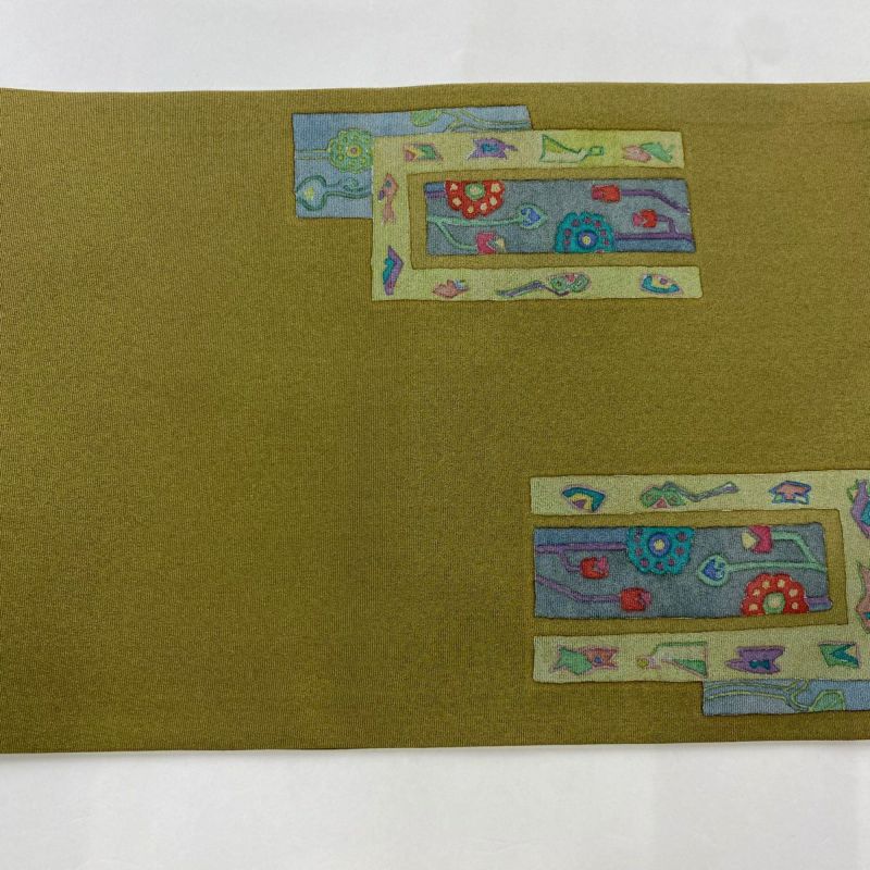 中村さま専用⁡ 〈暗い緑に草花の名古屋帯〉抹茶色　縮緬の帯 中村さま専用⁡ 〈暗い緑に草花の名古屋帯〉抹茶色 縮緬の帯
