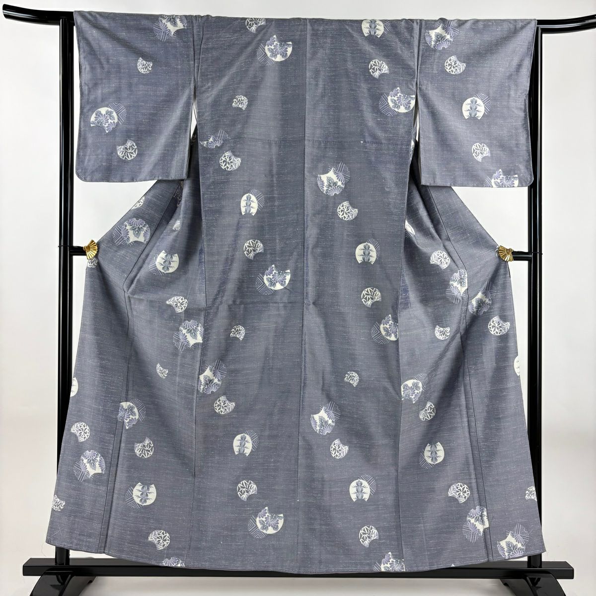 紬 身丈159cm 裄丈65cm M 袷 草花 灰紫 正絹 優品｜中古・古着