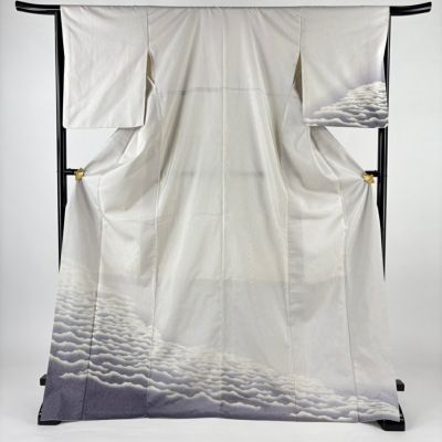 https://buysell.itembox.design/product/707/000002570753/000002570753-01-m.jpg