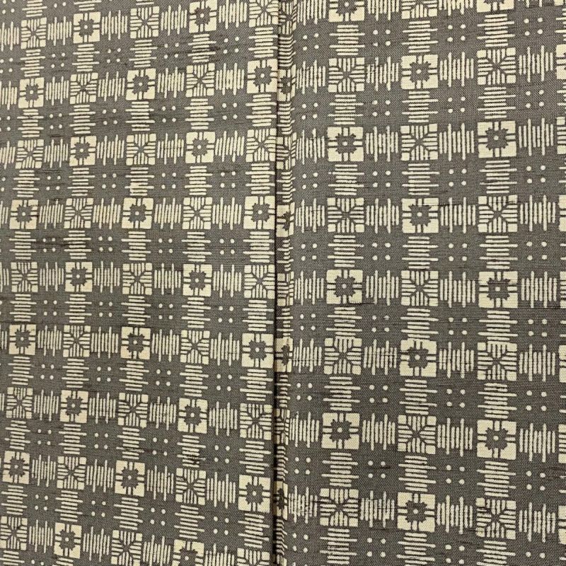 本場越後紬織り反物▪細かなグリーンの味のある縞模様▪正絹▪着尺、幅３７,５ｃｍ リサイクル着物】紬 正絹 身丈165cm 裄丈65.5cm 韓藍色（から