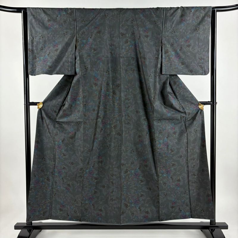 期間限定お値下げしました!美品!大島紬 着物 身丈160 裄丈66.5 美品!大幅値下げ!大島紬 着物 身丈160 裄丈66.5