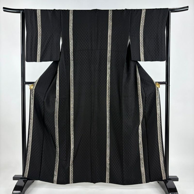 小紋 身丈160.5cm 裄丈63.5cm S 袷 縞 麻の葉 黒 正絹 名品