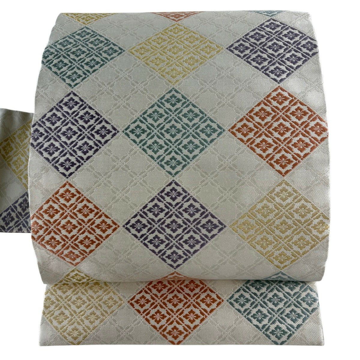 美品】 名古屋帯 名品 菱 花菱 刺繍 金糸 灰白 正絹｜中古・古着