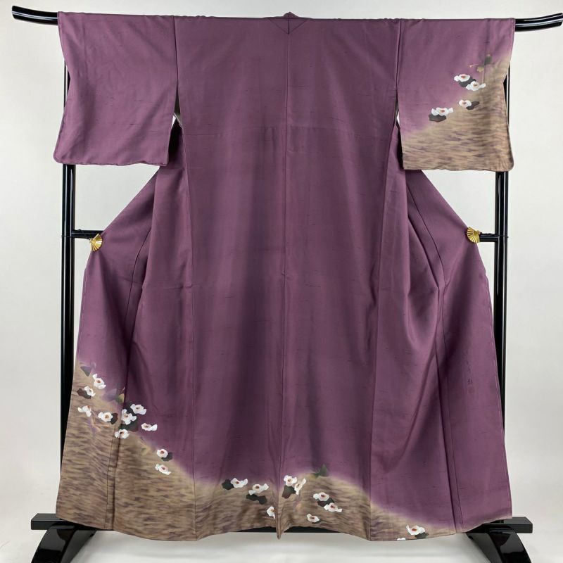 単衣 紬 白黒 枝花 バチ衿 身丈155cm 裄丈66cm お洒落 正絹 単衣 紬 白黒 枝花 バチ衿 身丈155cm 裄丈66cm お洒落 正絹