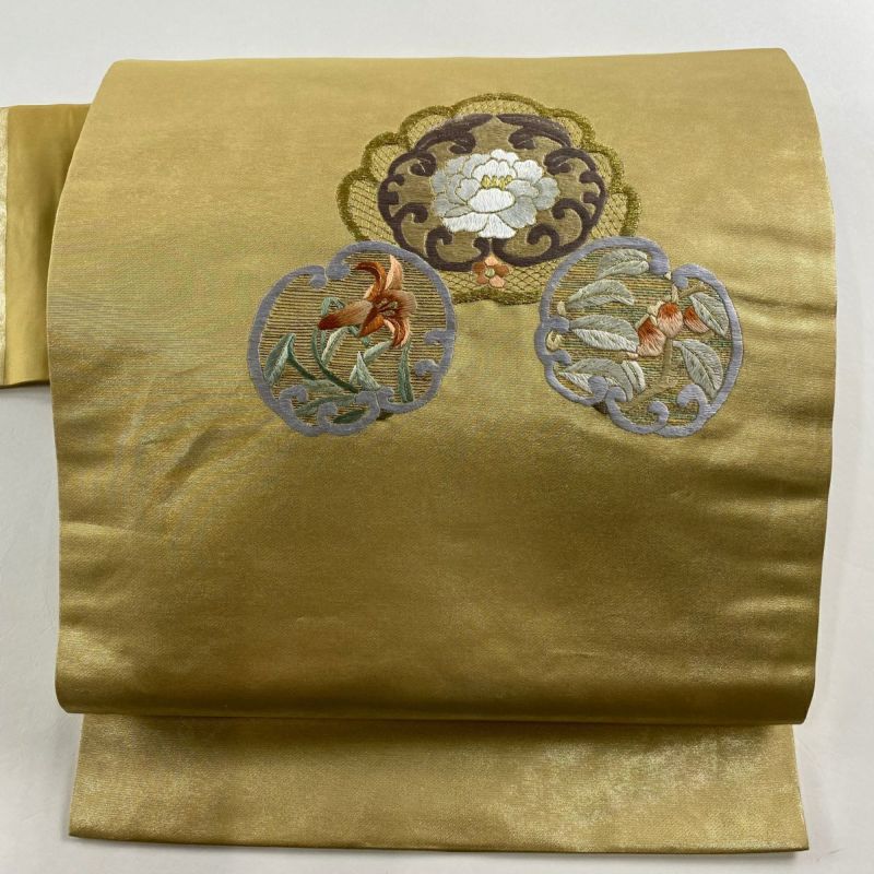 名古屋帯 秀品 草花 刺繍 金糸 金色 正絹｜中古・古着