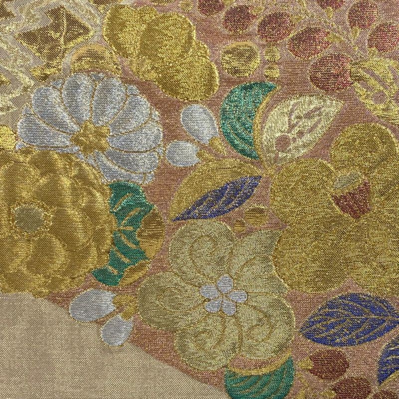 金銀糸箔正絹バッグ✨希少　美品 袋帯 美品 秀品 椿 菊 金銀糸 箔 金色 六通 正絹｜中古・古着