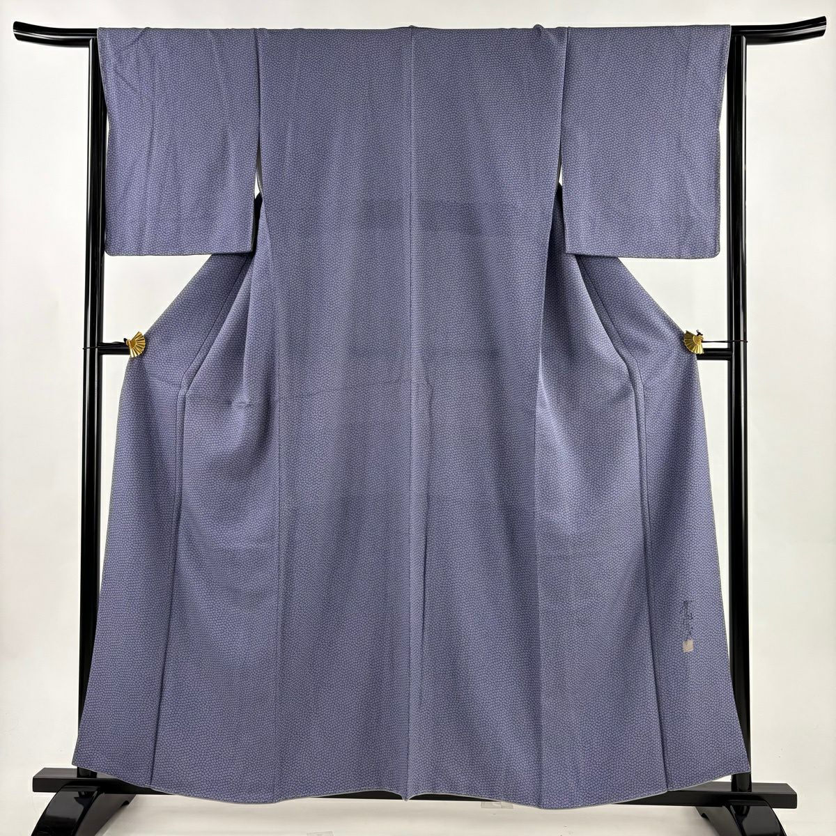 未使用品 小紋 斎藤三才 ぼかし グレー系 身丈160.5cm 袷 正絹 小紋 斉藤三才 紋意匠織 ぼかし染 カジュアル 小紋 茶道着物 御仕立