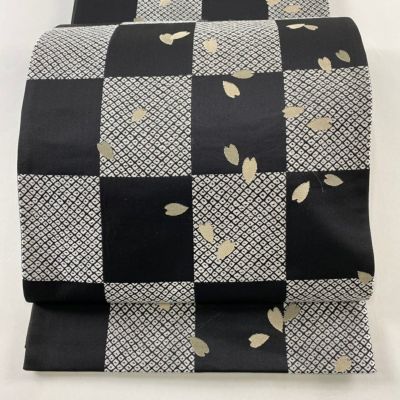 https://buysell.itembox.design/product/723/000002572363/000002572363-01-m.jpg