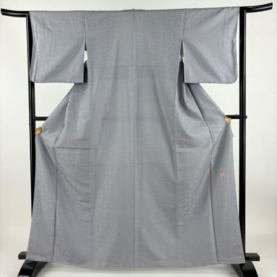 着物　正絹　色無地　紋あり　グレー系　しつけ付き　中古美品 色無地 ｜ 中古着物・帯・和装小物 ｜ バイセル オンライン