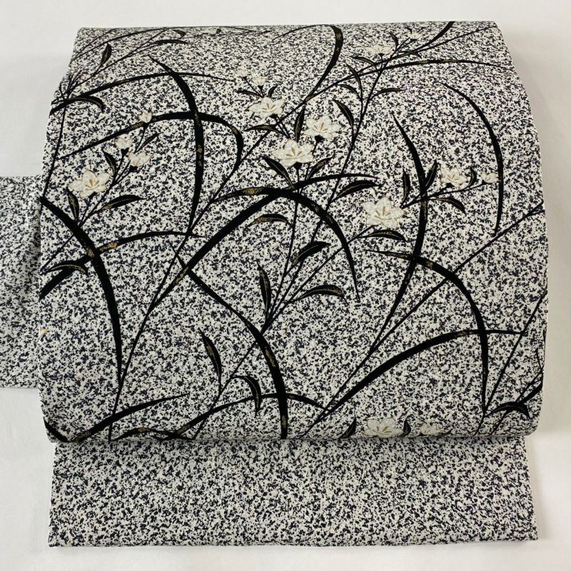 名古屋帯 美品 優品 草花 金彩 黒灰 正絹｜中古・古着