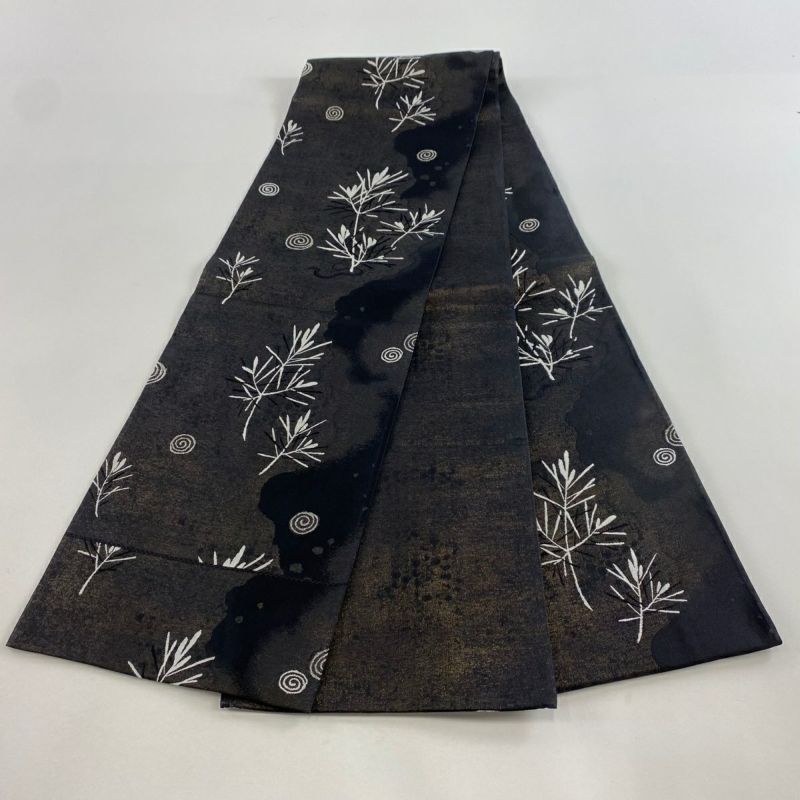 袋帯 大華文 黒銀 ラメ箔 六通 お仕立て込み 楽天市場】【クーポン利用で最大20％OFF！】夏帯 袋帯 黒 銀 金