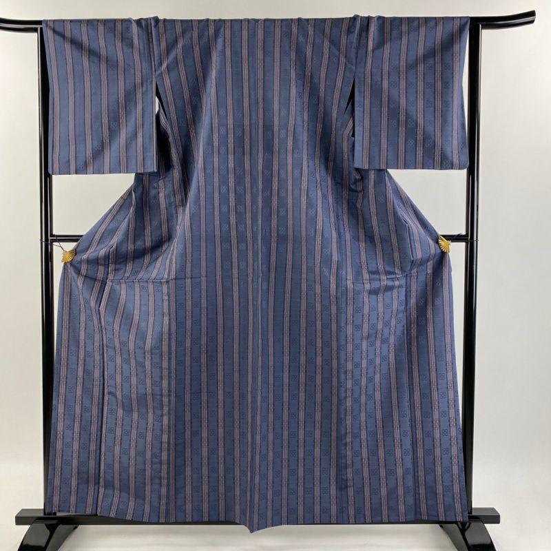 綿紬単衣（細縞文）裄65丈162 美品 紬 身丈162cm 裄丈66cm M 単衣 縞 地紋 紺色 正絹 名品｜中古