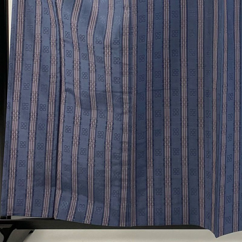 綿紬単衣（細縞文）裄65丈162 美品 紬 身丈162cm 裄丈66cm M 単衣 縞 地紋 紺色 正絹 名品｜中古