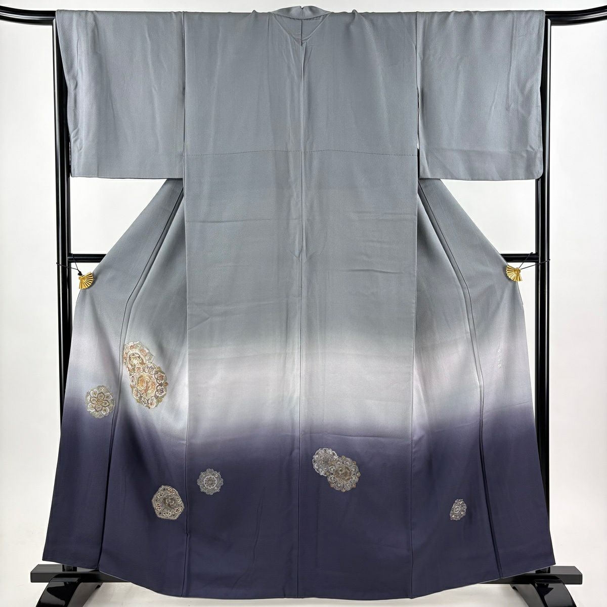 付下げ 身丈162cm 裄丈67.5cm L 袷 華文 鳳凰 蘇州刺繍 金銀糸 灰色