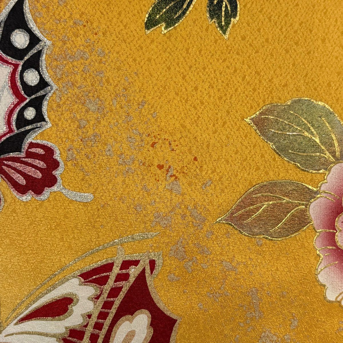 振袖 身丈159cm 裄丈66cm M 袷 蝶 草花 金銀彩 染め分け 山吹色 正絹