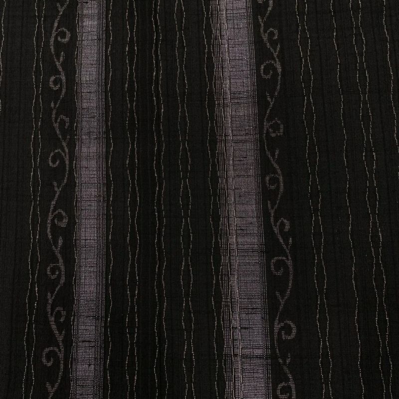 紬 身丈151.5cm 裄丈63.5cm S 単衣 縞 唐草 黒 正絹 美品 名品