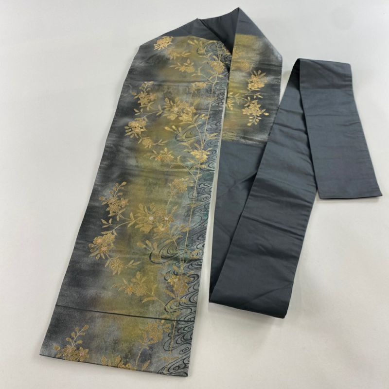 名古屋帯 優品 草花 流水 金糸 箔 黒灰 正絹｜中古・古着