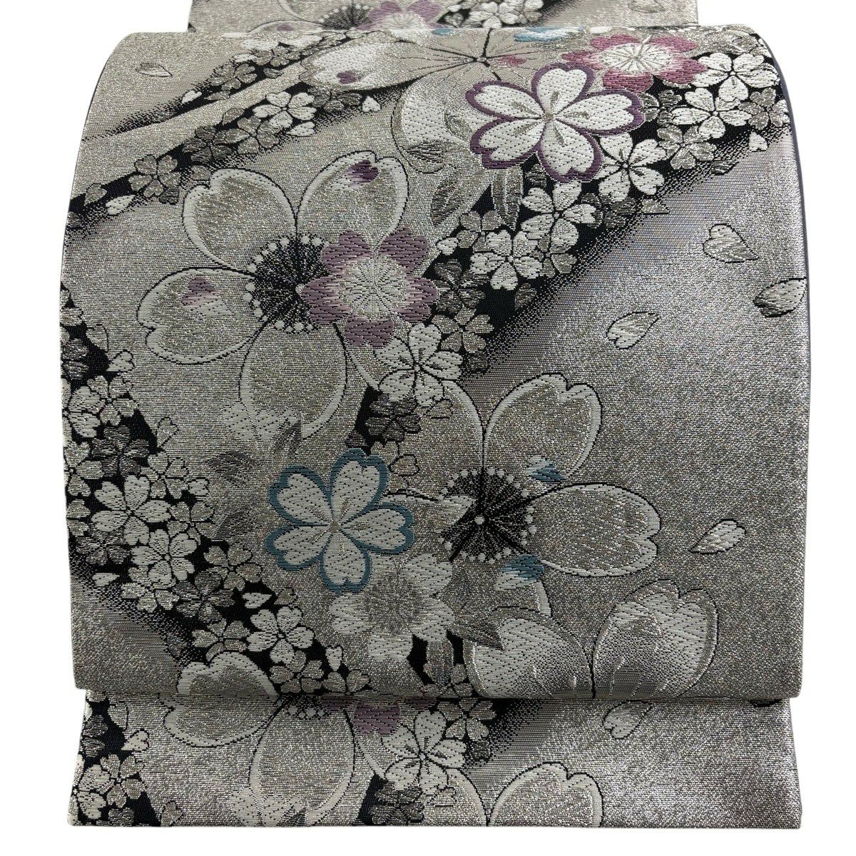 【袋帯】未使用品/四季の花咲く山並み＊桜・楓・梅/白地×銀彩/424cm 袋帯】未使用品/四季の花咲く山並み＊桜・楓・梅/白地×銀