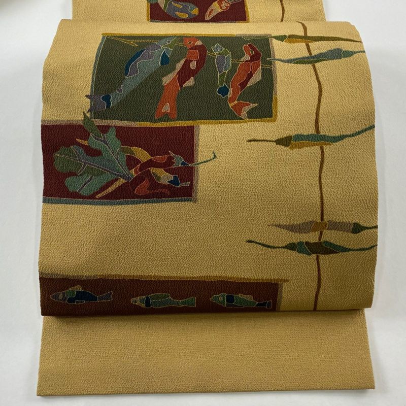 開き名古屋帯 美品 秀品 松葉仕立て 魚 生り物 縮緬 黄土色 正絹