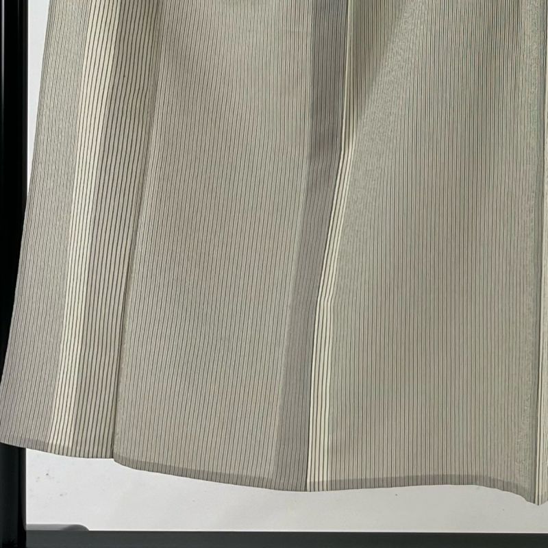 お召 身丈150cm 裄丈63cm S 単衣 縦縞 ベージュ 正絹 秀品|中古 お召 身丈150cm 裄丈63cm S 単衣 縦縞 ベージュ 正絹 秀品|中古