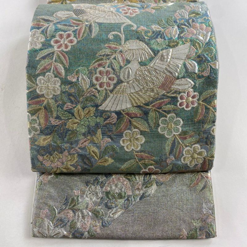 袋帯 美品 秀品 花食い鳥 草花 金銀糸 箔 薄緑 六通 正絹｜中古