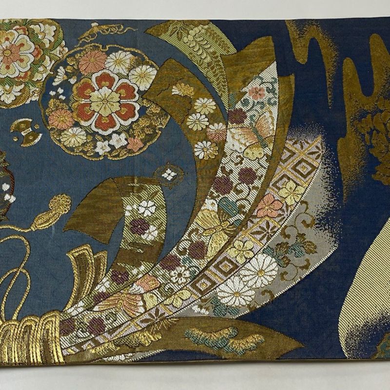 レトロアンティーク　 石摺唐楽帯　伝統的工芸品　袋帯　 刺繍絵柄 袋帯 美品 名品 鳳凰 花唐草 金銀糸 刺繍 灰色 お太鼓柄 正絹