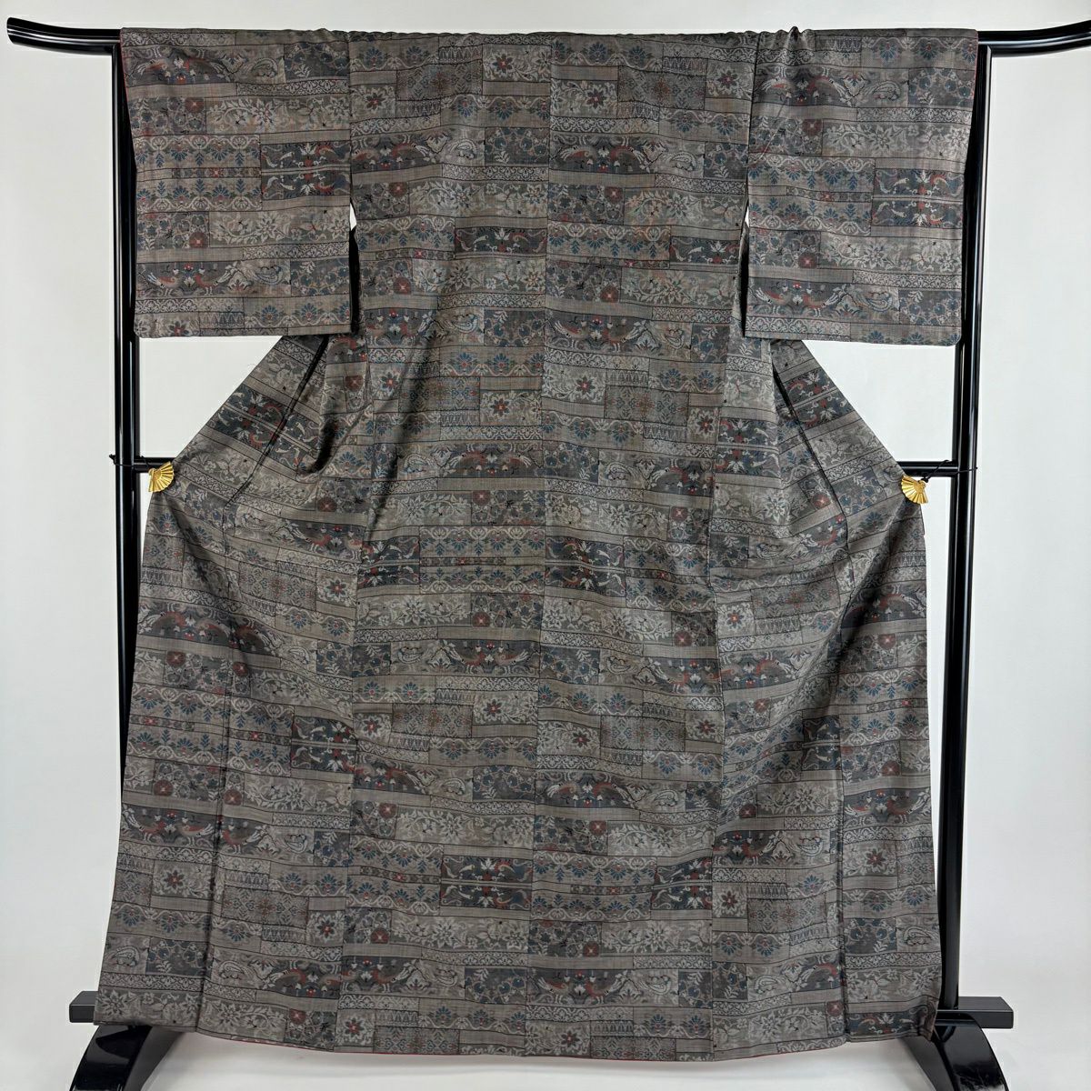 ★専用★紬 こげ茶 葉 枝 トールサイズ 身丈165cm 裄丈67cm 袷 正絹 紬 こげ茶 リーフ 葉 枝 トールサイズ 身丈165cm 裄丈67cm 袷 正絹