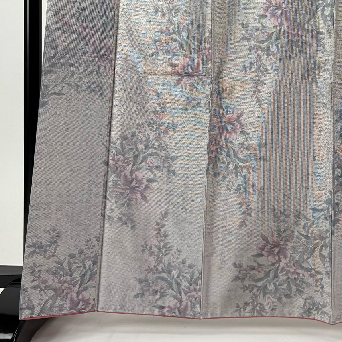 美品】 紬 身丈165.5cm 裄丈64cm M 袷 名古屋帯セット 草花 灰紫 正絹