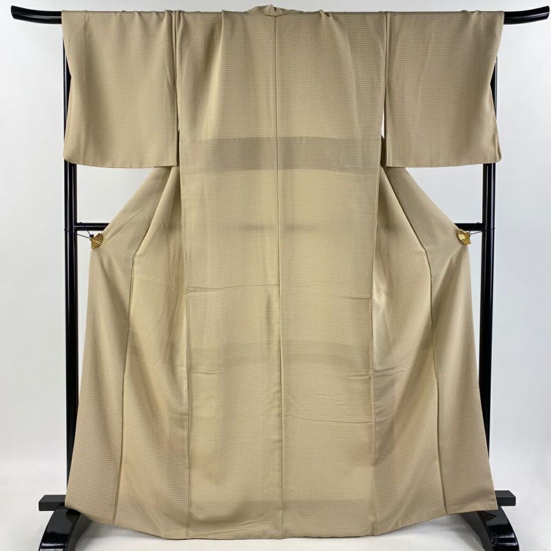 ★夏物　きものやまと　しつけ付　麻の長襦袢　ベージュ色　m4296 M0728H Mint 小紋 女性用着物 歌舞伎柄 シルク（正絹） ベージュ