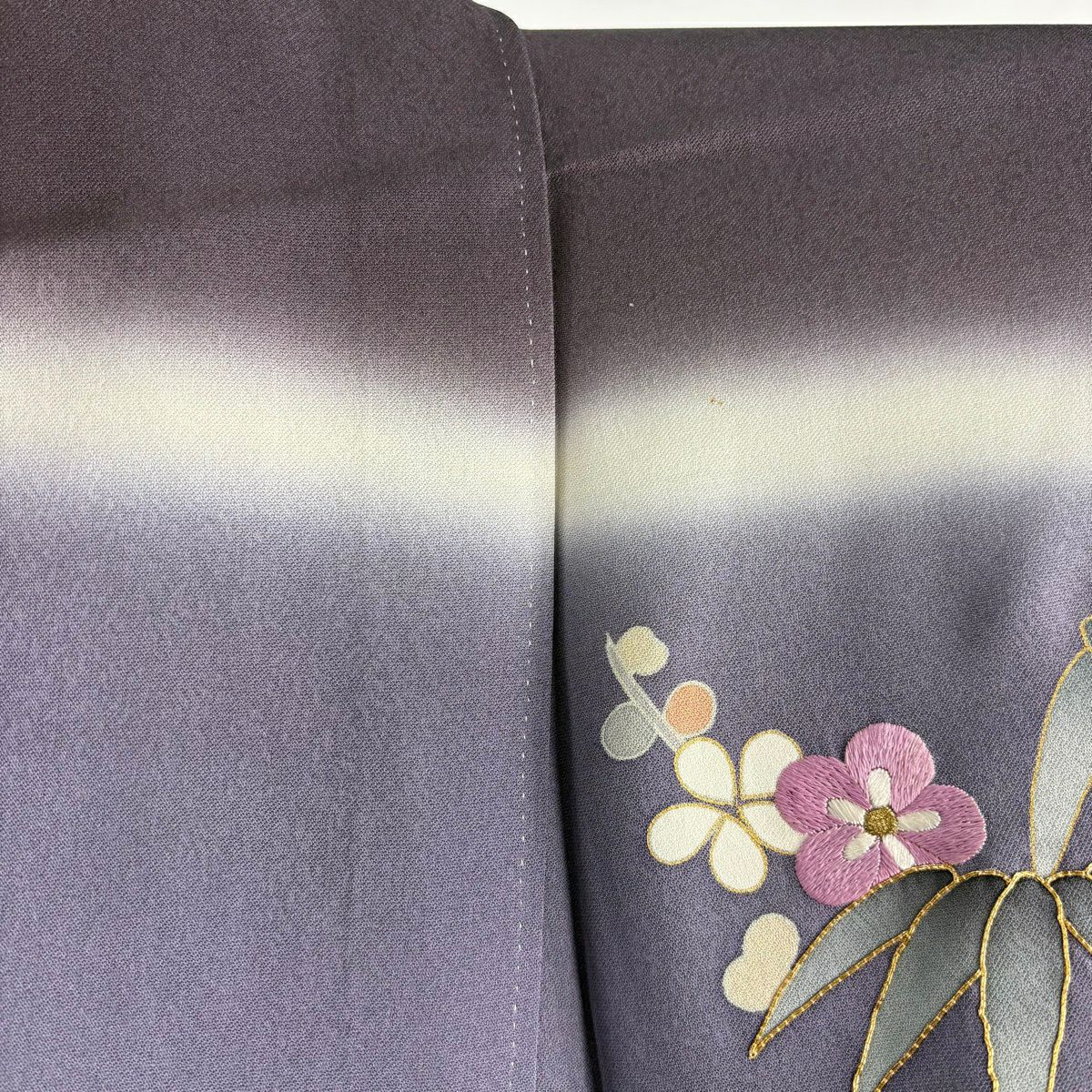 付下げ 身丈158cm 裄丈65.5cm M 袷 帝王紫 落款あり 松竹梅 菊 刺繍