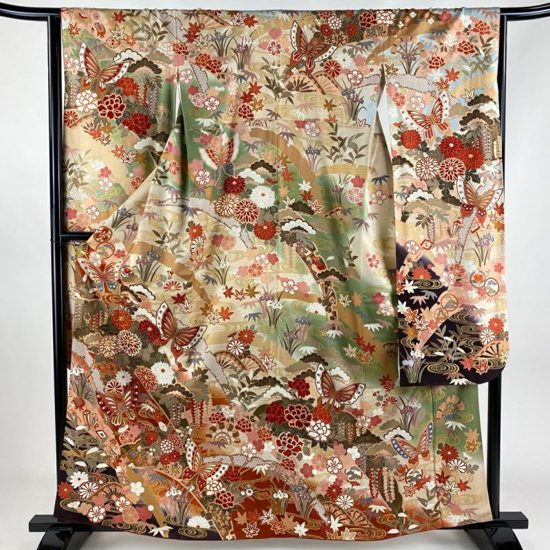 【同梱不可】 草花 蝶 袷 M 裄丈65cm 身丈159cm 振袖 金糸 薄オレンジ 金彩 着物・浴衣