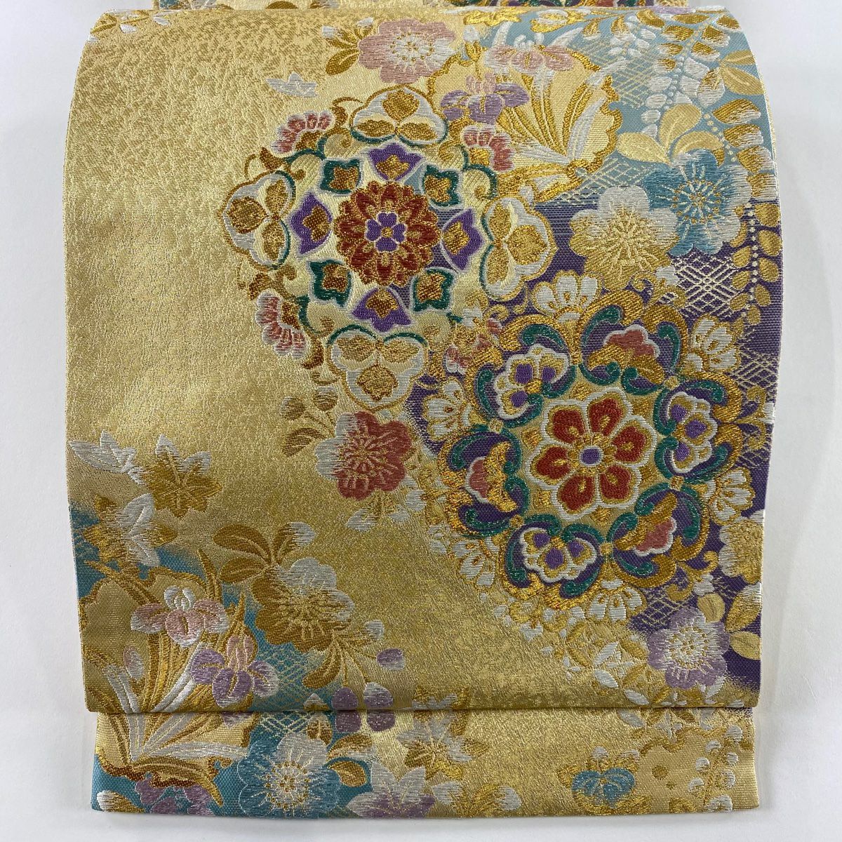 美品】 袋帯 秀品 几帳 松 刺繍 金銀糸 金色 お太鼓柄 正絹｜中古