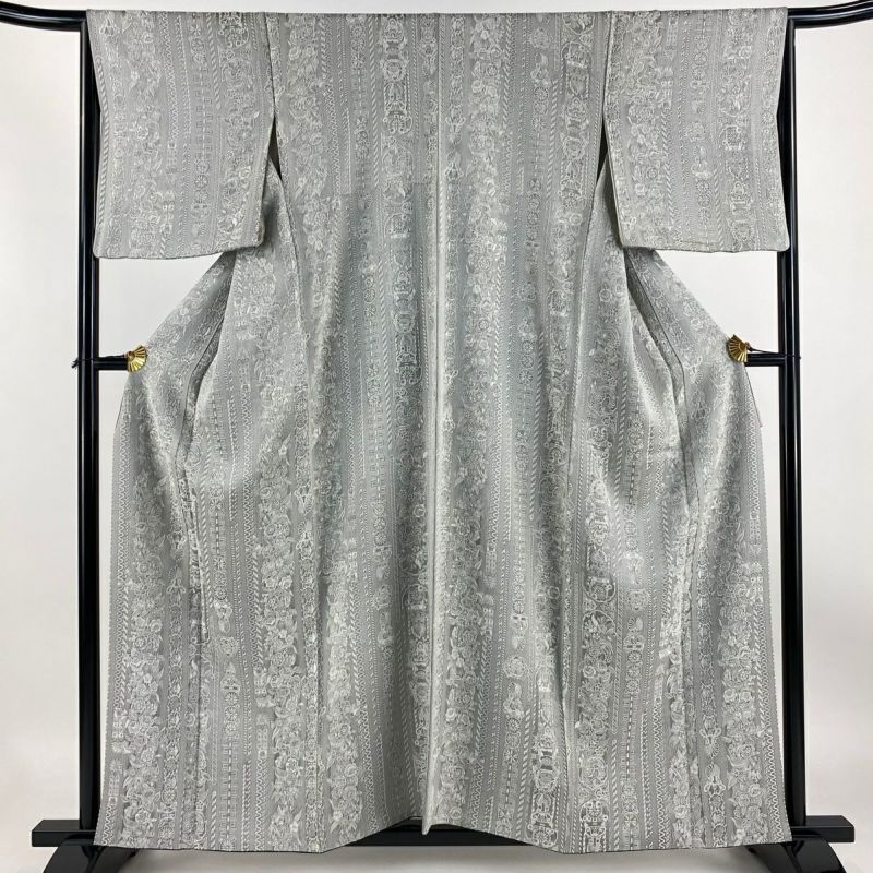 未使用品 小紋 総絞り 水色 樹木 身丈157cm 裄丈64cm 袷 お洒落 色無地 身丈160.5cm 裄丈66cm M 袷 落款あり 地紋 よもぎ色 正絹