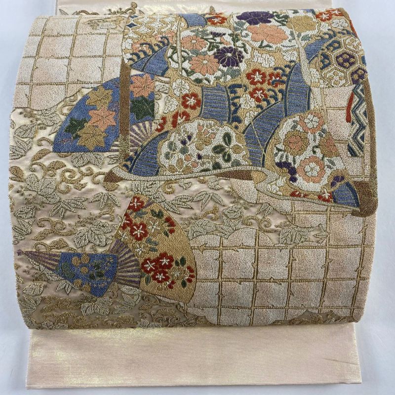 袋帯 逸品 関西仕立て 誰が袖 雪輪 相良刺繍 金糸 ベージュ お太鼓柄 正絹|中古・古着・リサイクル着物通販|バイセル オンライン