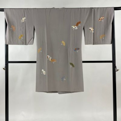 https://buysell.itembox.design/product/764/000002476434/000002476434-01-m.jpg