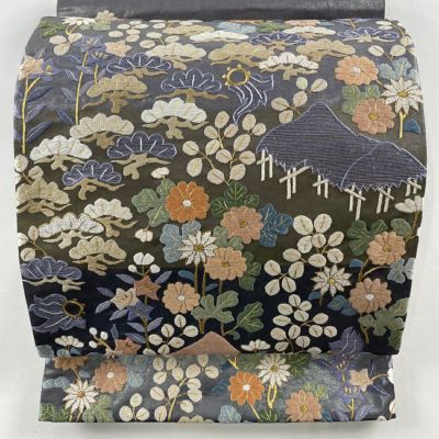 SO-647 袋帯 太鼓柄 正絹 刺繍 牡丹 藤の花 紫陽花 南天 金糸 高級 袋帯 逸品 草花 華文 金糸 相良刺繍 薄緑 お太鼓柄 正絹 中古