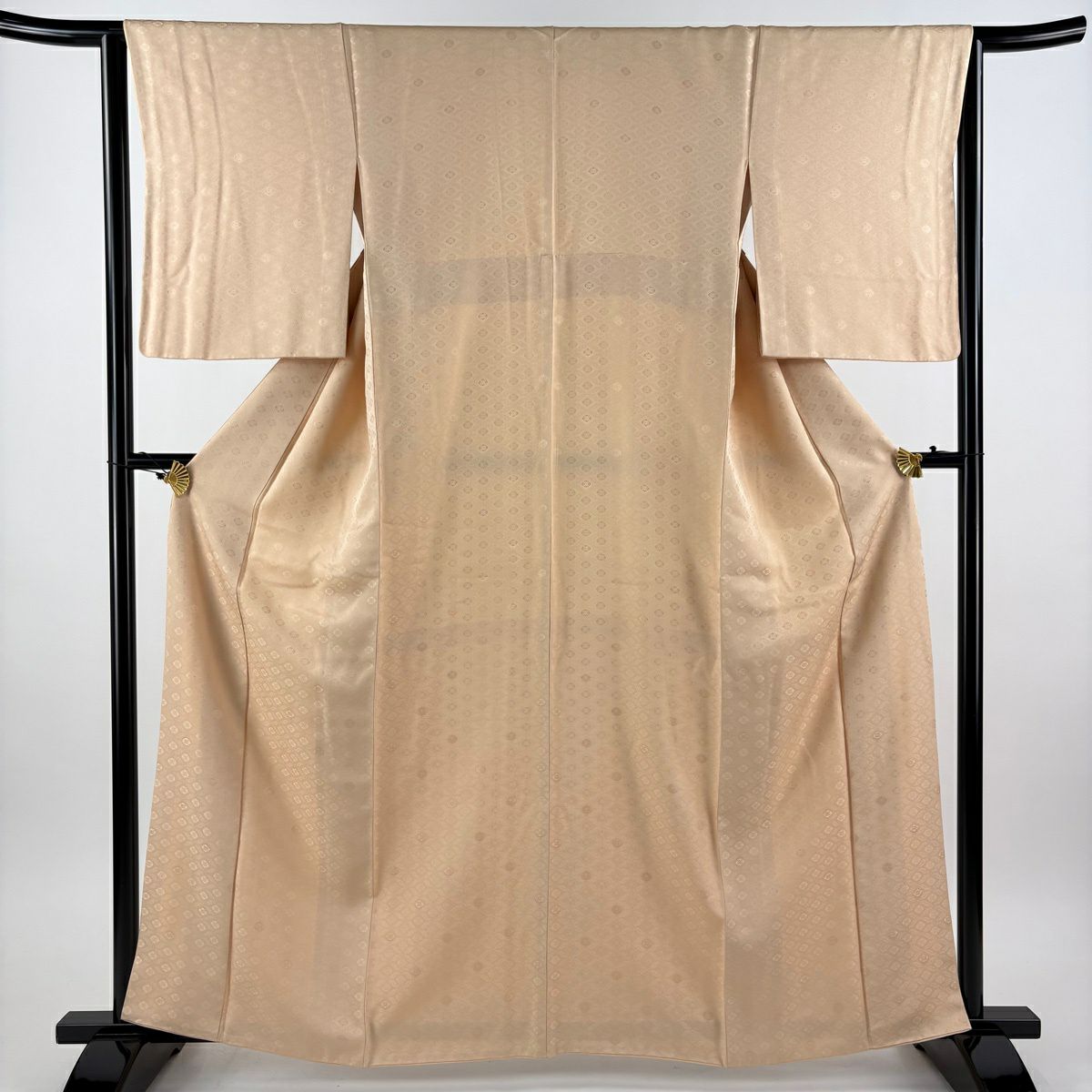 色無地 ｜ 中古着物・帯・和装小物 ｜ バイセル オンライン