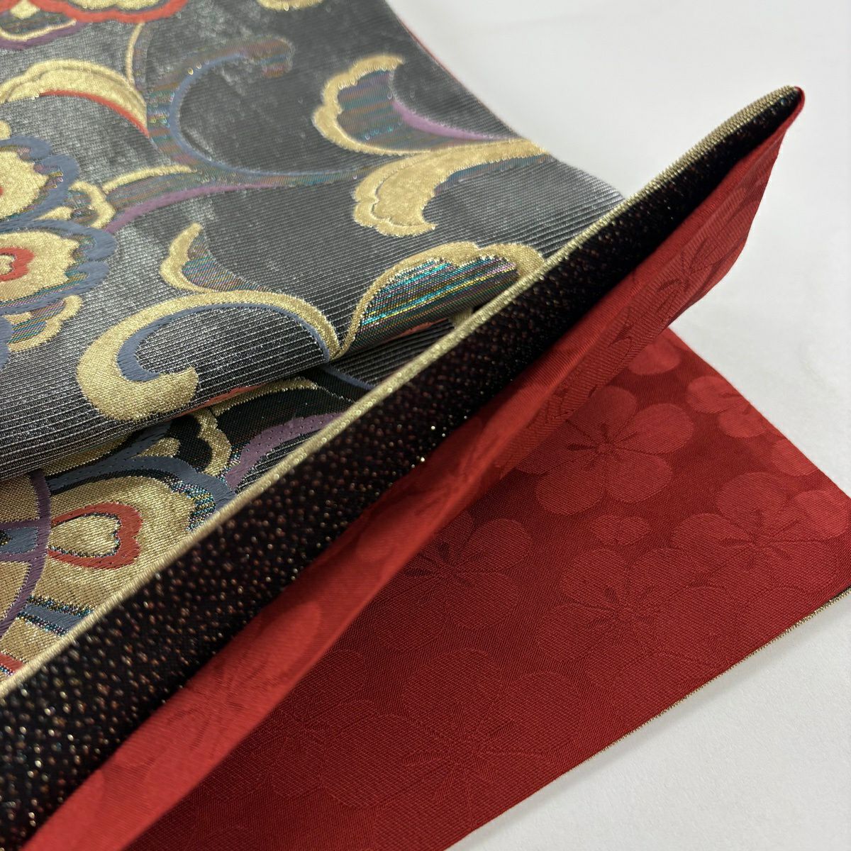 袋帯 秀品 華文 唐草 金糸 箔 銀色 六通 正絹|中古・古着・リサイクル 袋帯 秀品 華文 唐草 金糸 箔 銀色 六通 正絹|中古・古着・リサイクル