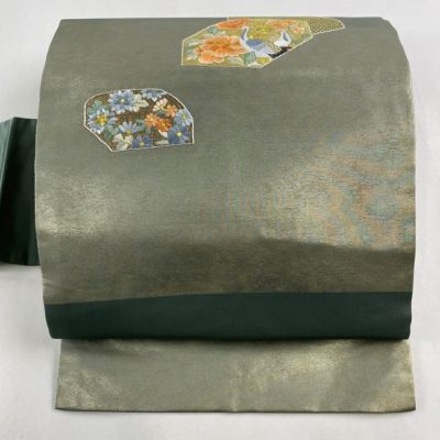 https://buysell.itembox.design/product/775/000002477557/000002477557-01-m.jpg