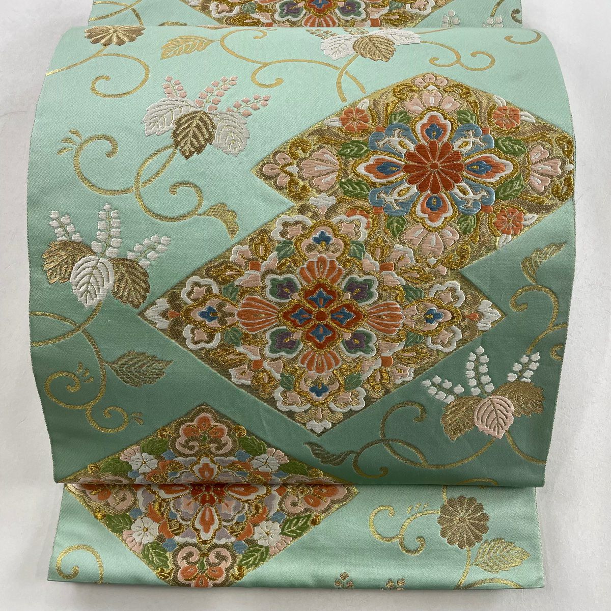 【保証書付】 落款あり 服部織物 秀品 袋帯 華文 六通 薄緑 刺繍 金糸 桐唐草 着物・浴衣