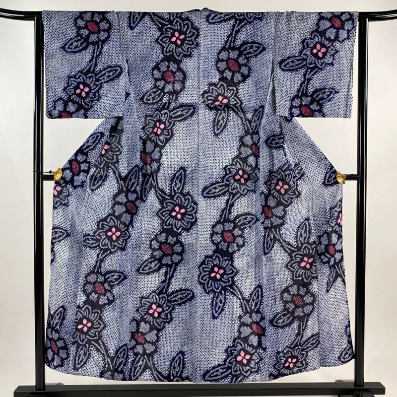 保管品　レトロ　絞り　浴衣　裄約66㎝　肩山からの身丈約155㎝　手縫い品　③ 保管品 レトロ 絞り 浴衣 裄約66㎝ 肩山からの身丈約155