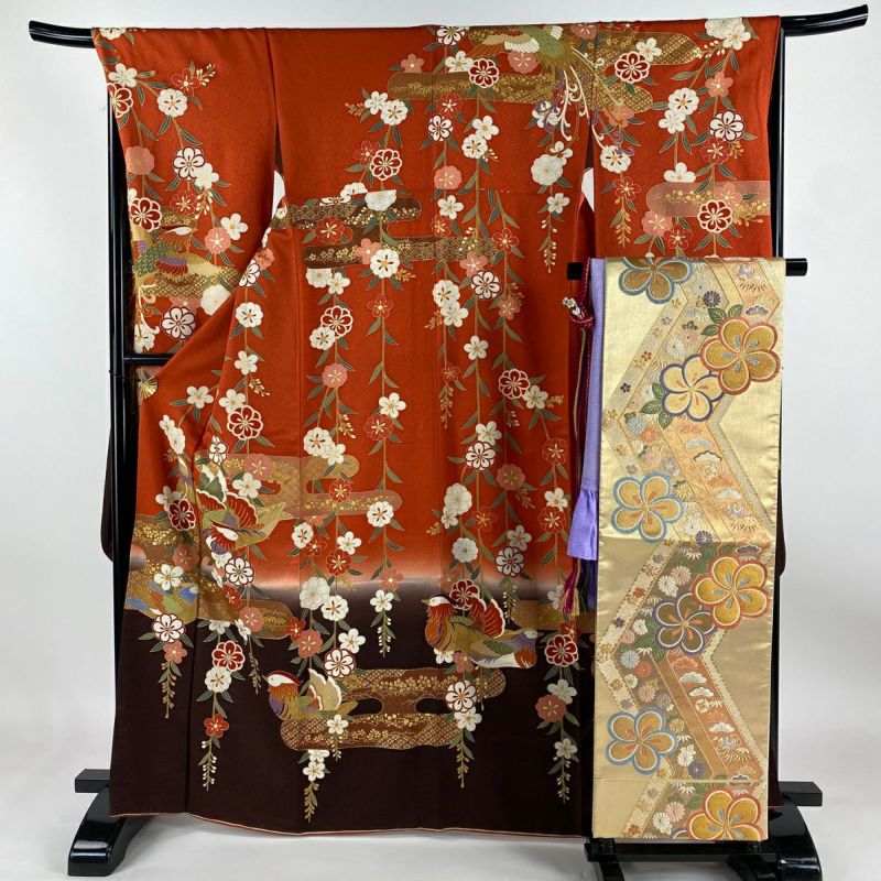 ≪美品≫正絹　振袖9点フルセット【556】【155cm~165cmの方用】 ≪美品≫正絹 振袖9点フルセット【556】【155cm~165cmの方用】